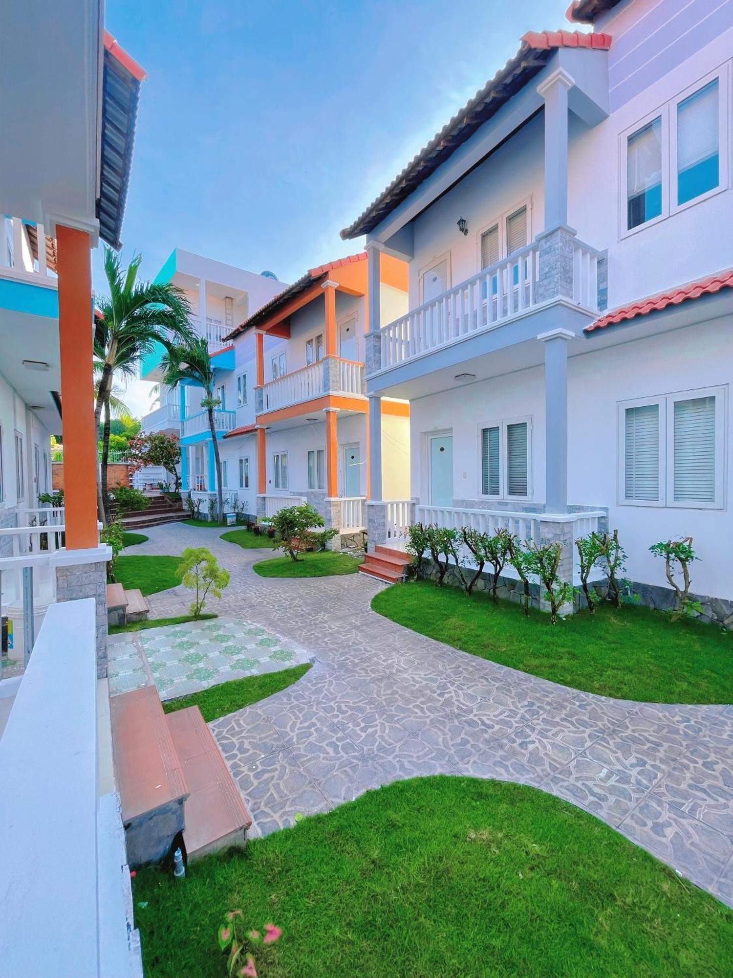 Mui Ne Volga Hotel & Apartments Фантхьет Экстерьер фото