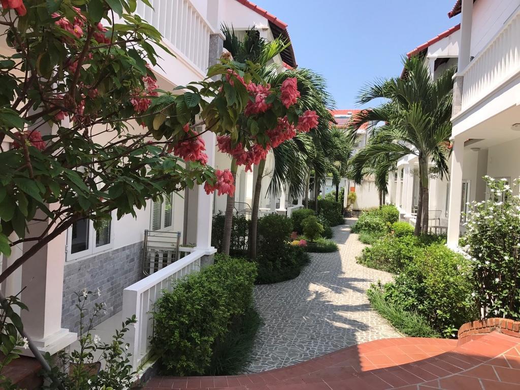 Mui Ne Volga Hotel & Apartments Фантхьет Экстерьер фото