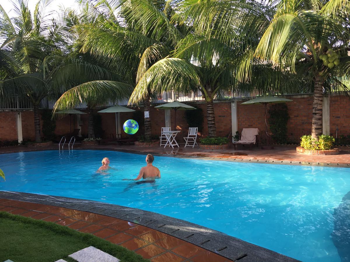 Mui Ne Volga Hotel & Apartments Фантхьет Экстерьер фото